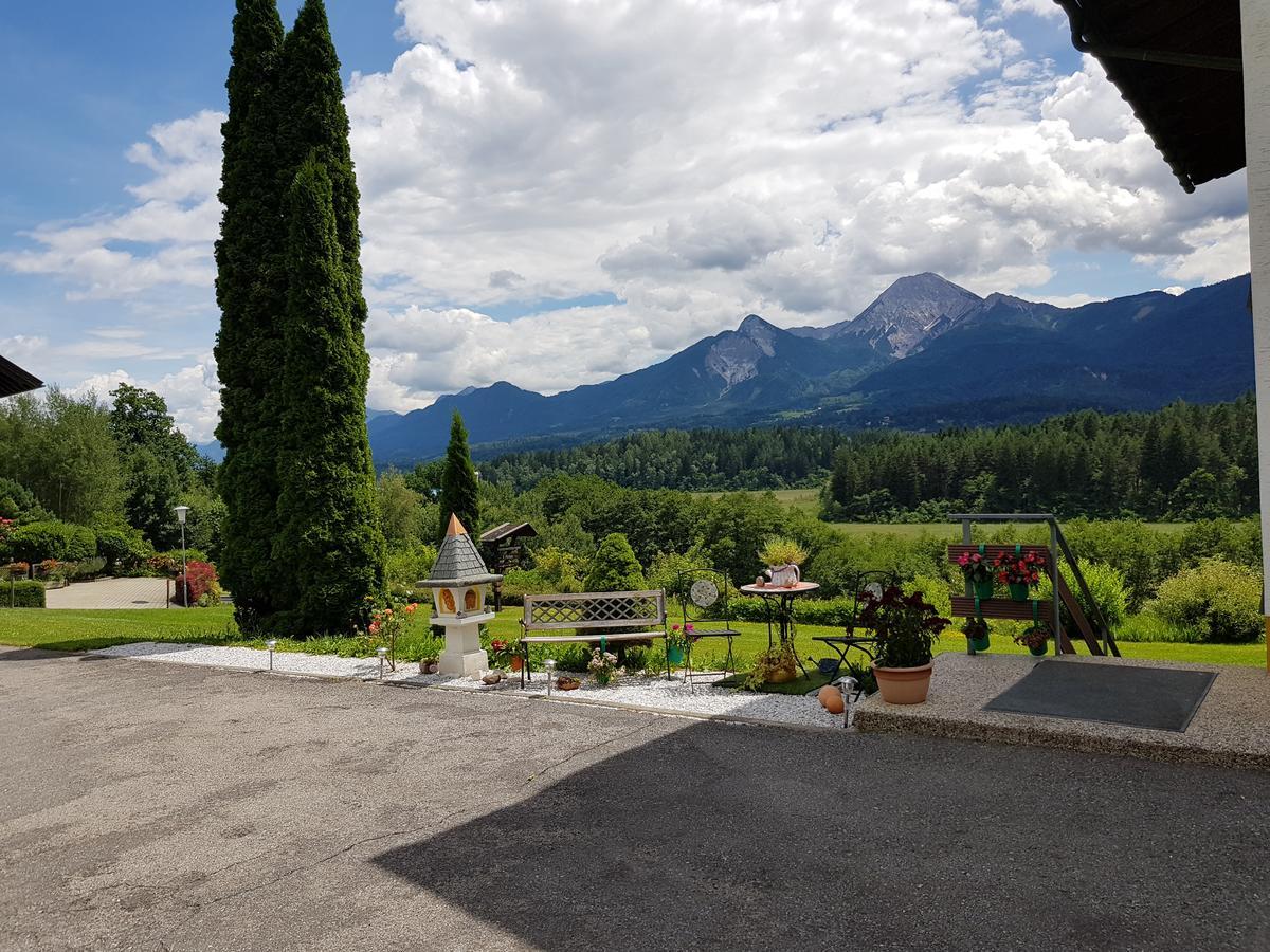 Ferienwohnungen Pirker Дроболлах-ам-Фаакер-Зее Экстерьер фото